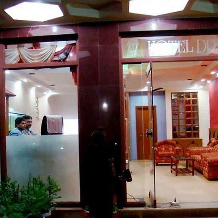 Hotel Dream Land Phulabāni 外观 照片