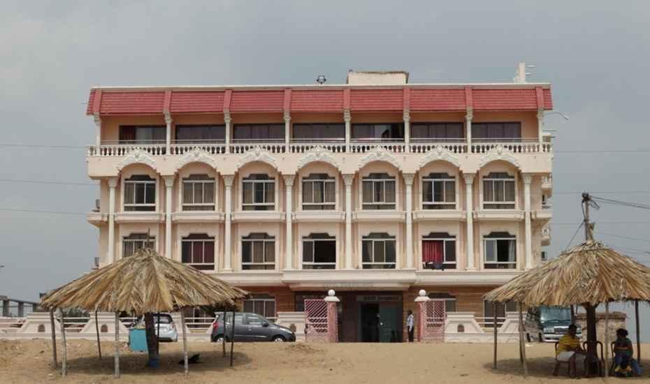 Hotel Dream Land Phulabāni 外观 照片